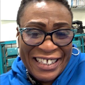 Meet your Posher, Audrey